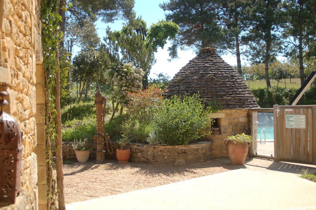 Hotel Le Mas De Castel - Piscine Chauffee Sarlat-la-Caneda Ngoại thất bức ảnh